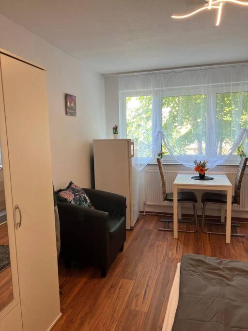 Apartment Am Stuttgarter Flughafen / Messe 莱恩费尔登埃希特登 外观 照片